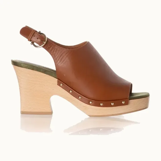 Zapatos Salvatore Ferragamo, Talla 7, Bueno, KV-1015