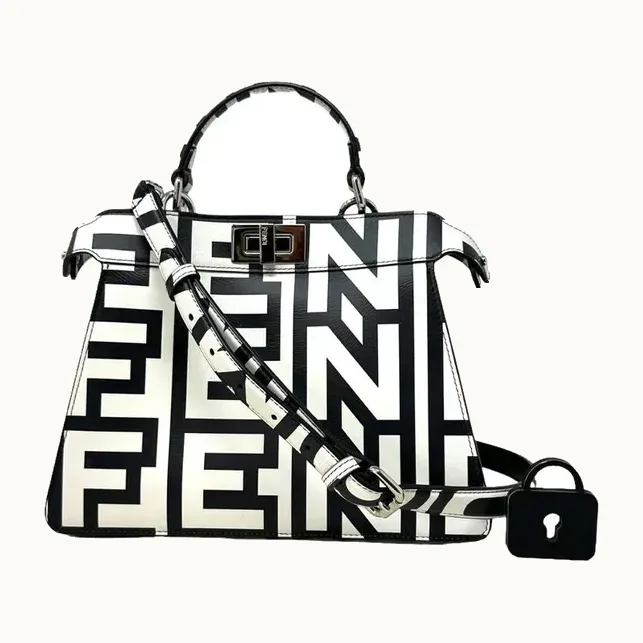 Bolsa Fendi Peekaboo Marc Jacobs