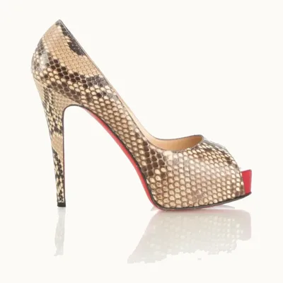Zapatos Christian Louboutin, Talla 8.5, Como nueva