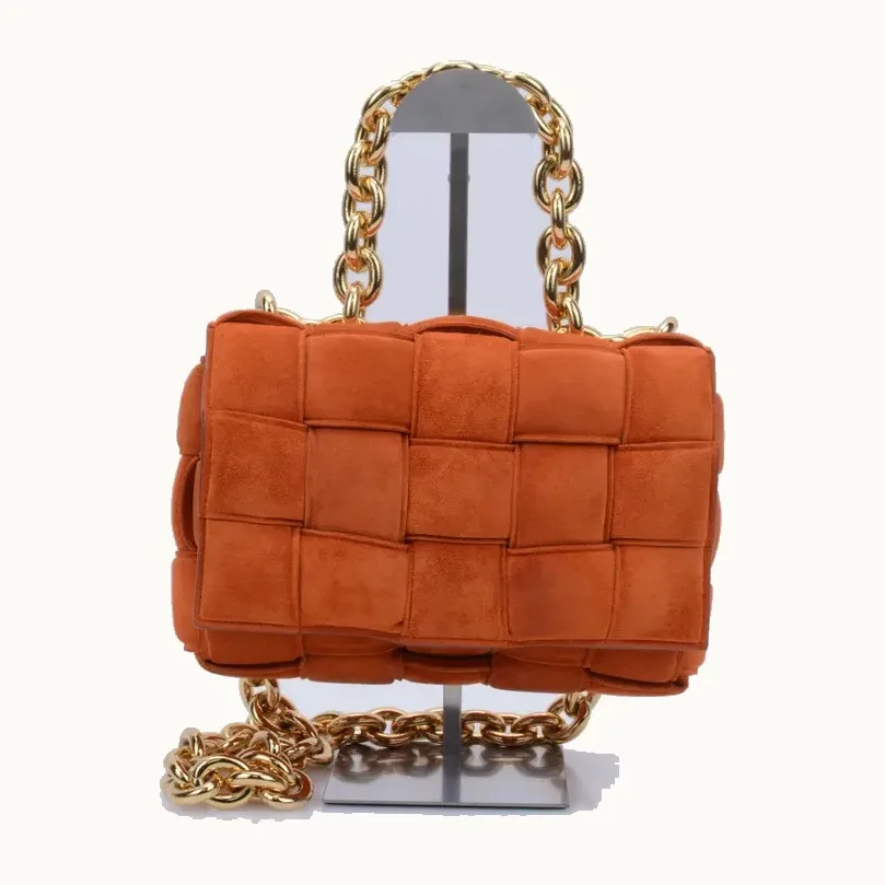 Bolsa Bottega Veneta Chain Cassette Suede Naranja