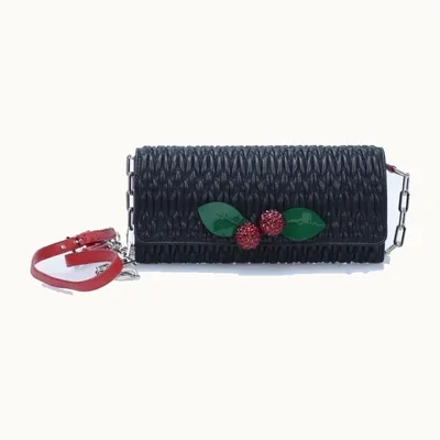 Bolsa Crossbody Miu Miu WOC Cereza y negra