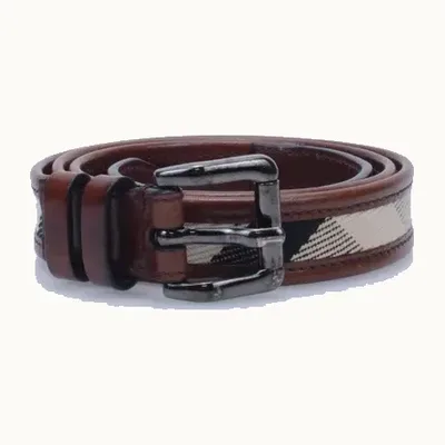 Cinturones Burberry Simple Buckle Check, Talla 90