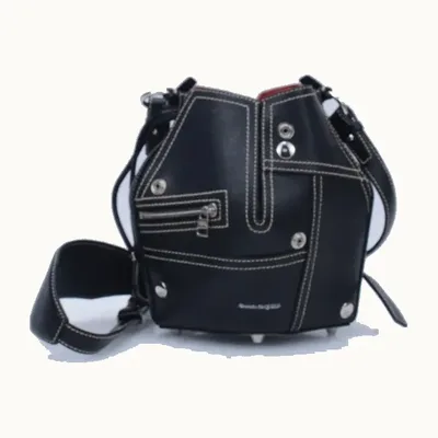 Bolsa Alexander McQueen Biker Negra