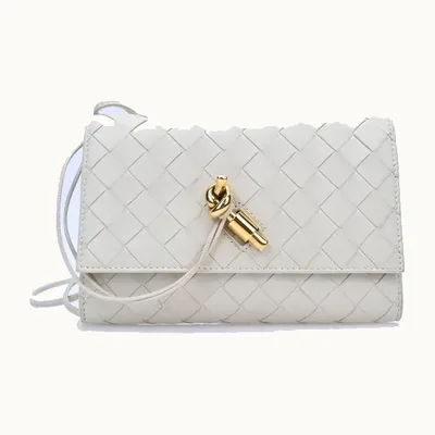Bolsa Bottega Veneta Andiamo On Strap Beige