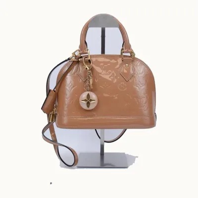 Bolsa Louis Vuitton Alma BB Vernis + Nude