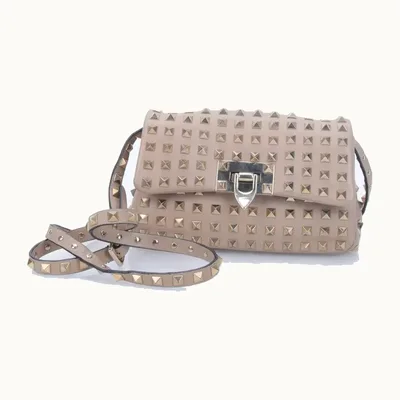 Bolsa Flap Valentino Rockstud All Over Nude