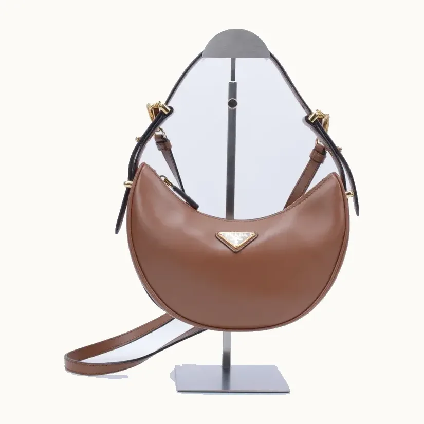 Bolsa de Hombro Prada Arqué Mini Camel