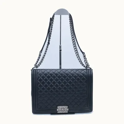 Bolsa de Hombro Chanel Boy Maxi Negra