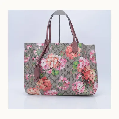 Bolsa Shopper Gucci Reversible Blooms GG Supreme, Bueno