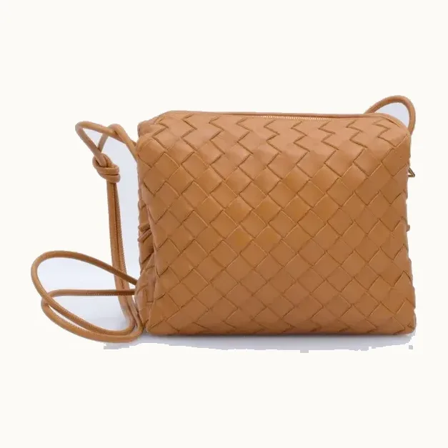 Bolsa Crossbody Bottega Veneta Loop Small Camel