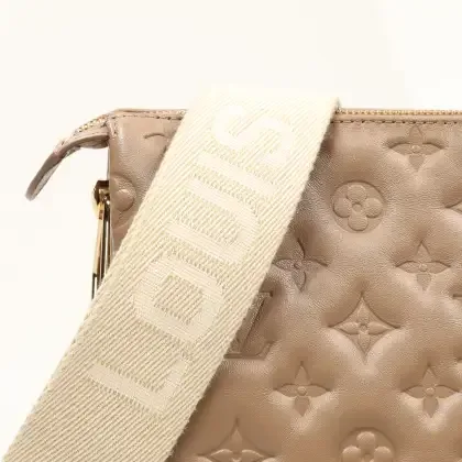 Bolsa Louis Vuitton Coussin, KV-4225