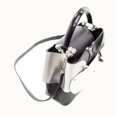 Bolsa Louis Vuitton Arty Capucine