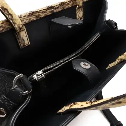 Bolsa Fendi 2Jours Petite