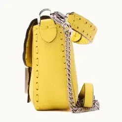 Bolsa Flap Fendi Baguette