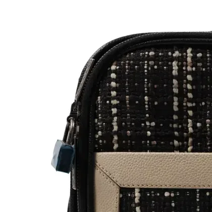 Bolsa Chanel Tweed Suitcase