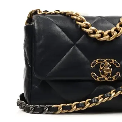 Bolsa Chanel 19 Small