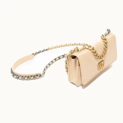 Bolsa Chanel Wallet on Chain WOC 19