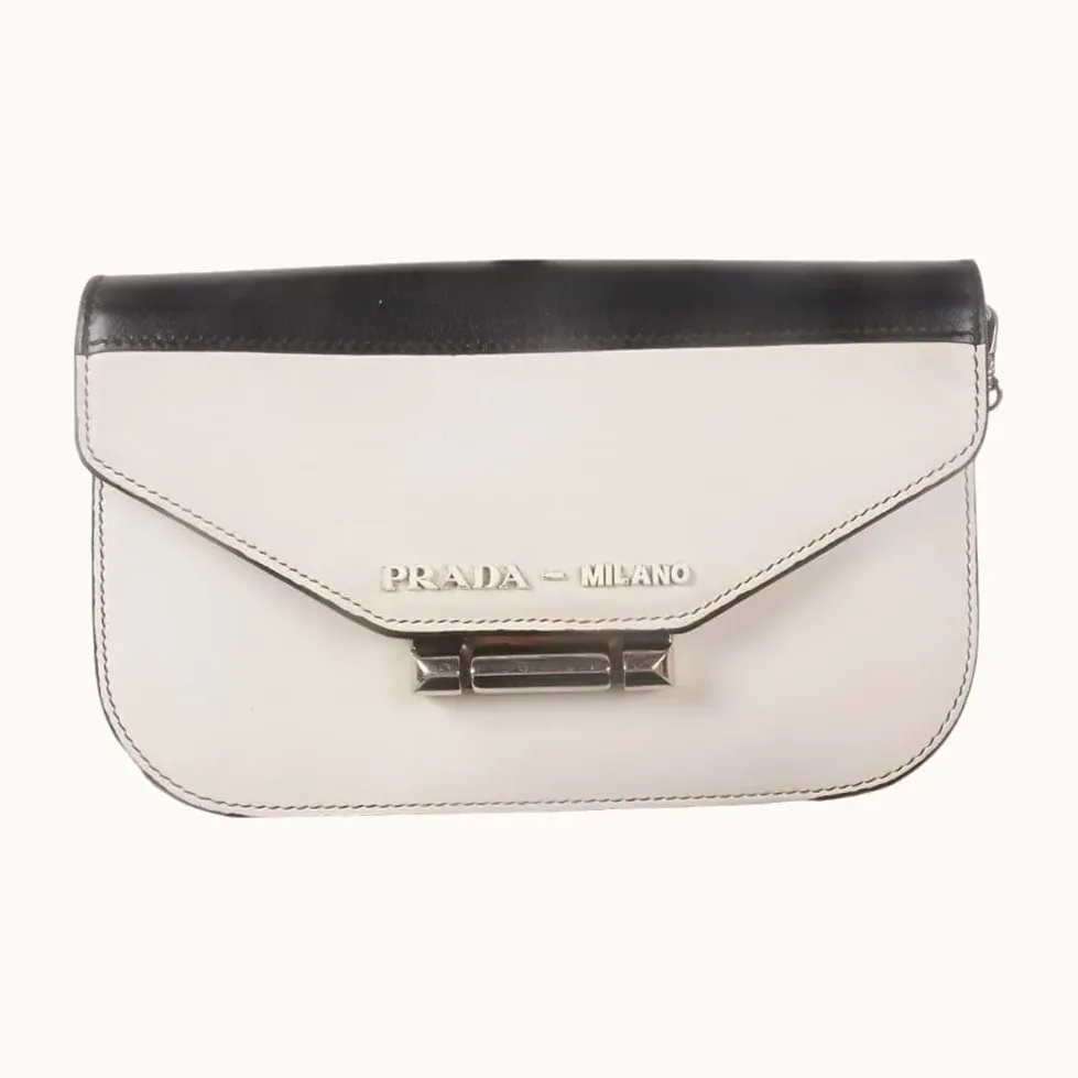 Cartera Prada On Chain