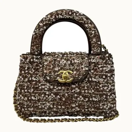 Bolsa Kelly Chanel, Excelente