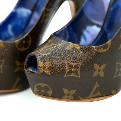 Zapatillas Louis Vuitton, Talla 35, Muy bueno, KV-5400