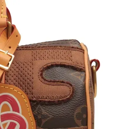 Bolsa Louis Vuitton Keepall Nigo Bandouliere 25
