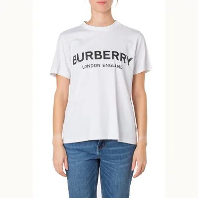 Burberry, Talla L