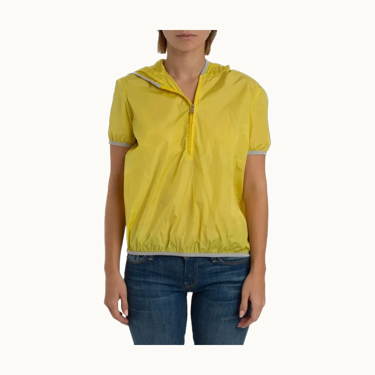 Prada, Talla S