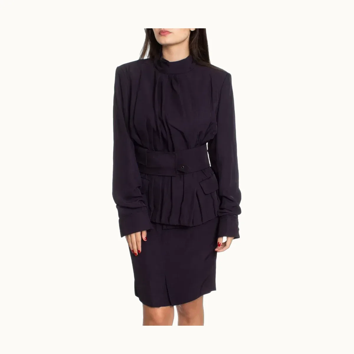 Yves Saint Laurent, Talla L