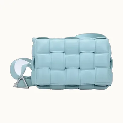 Bolsa de Hombro Bottega Veneta Padded Cassette Intrecciato Azul