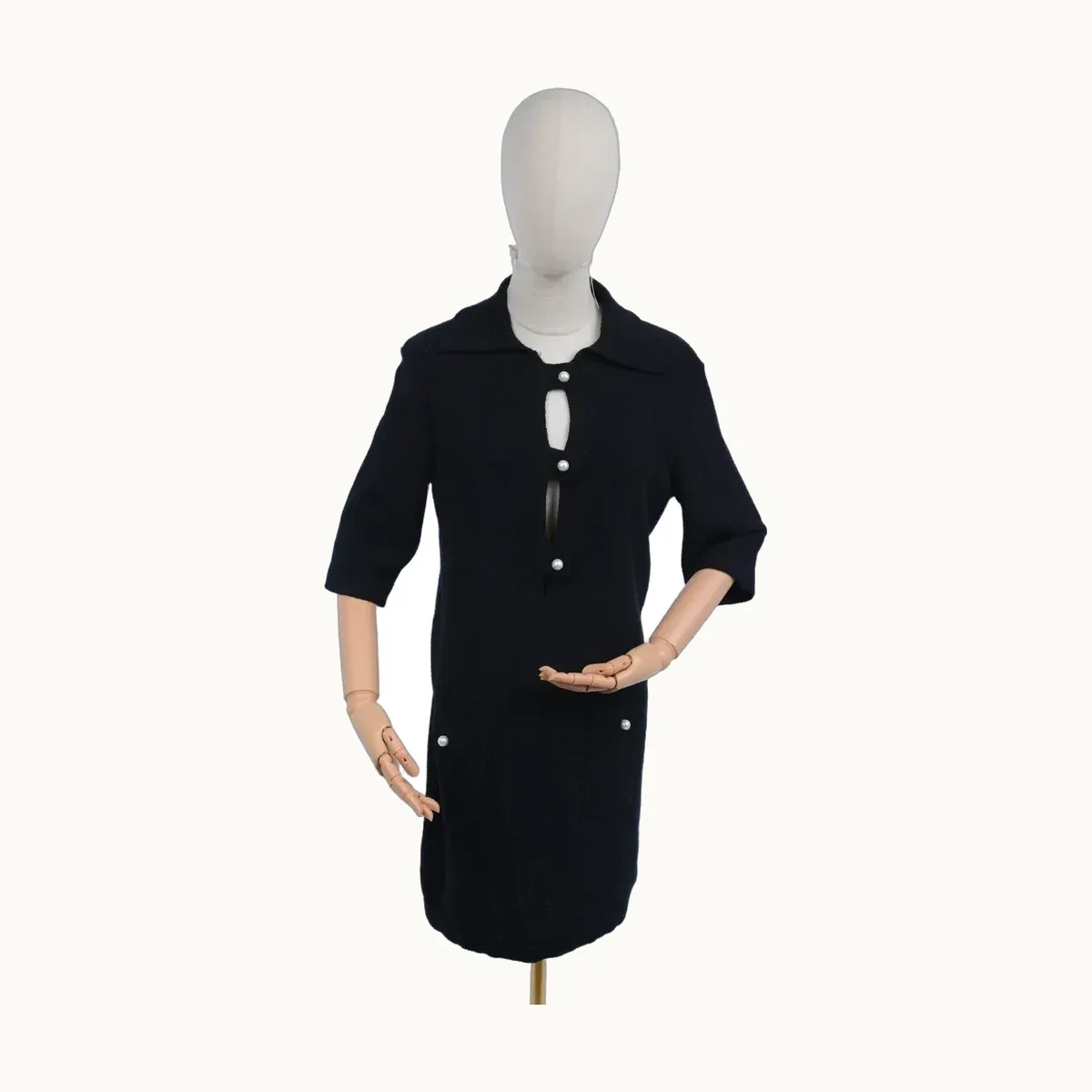 Chanel Knit 2023 Faux Perla y negra, Talla XS