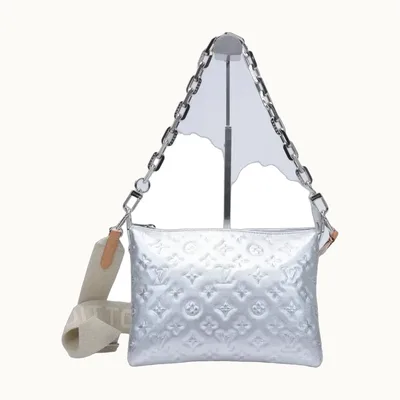 Bolsa Louis Vuitton Coussin PM Plateada