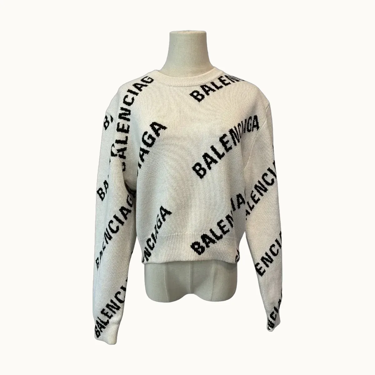 Suéter Balenciaga, Talla M
