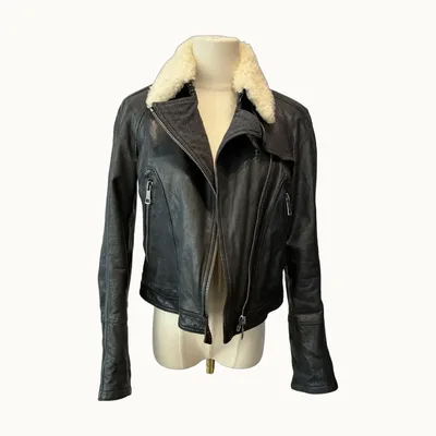 Chamarra Burberry, Talla 6 MX, Excelente, KV-6668