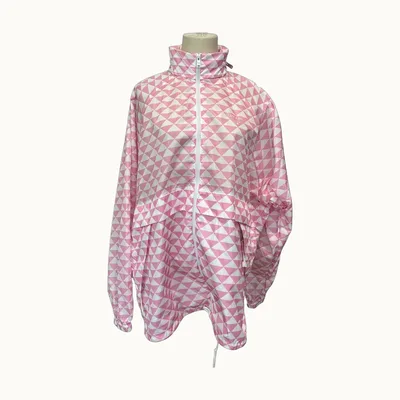 Chamarra Prada, Talla 42 IT