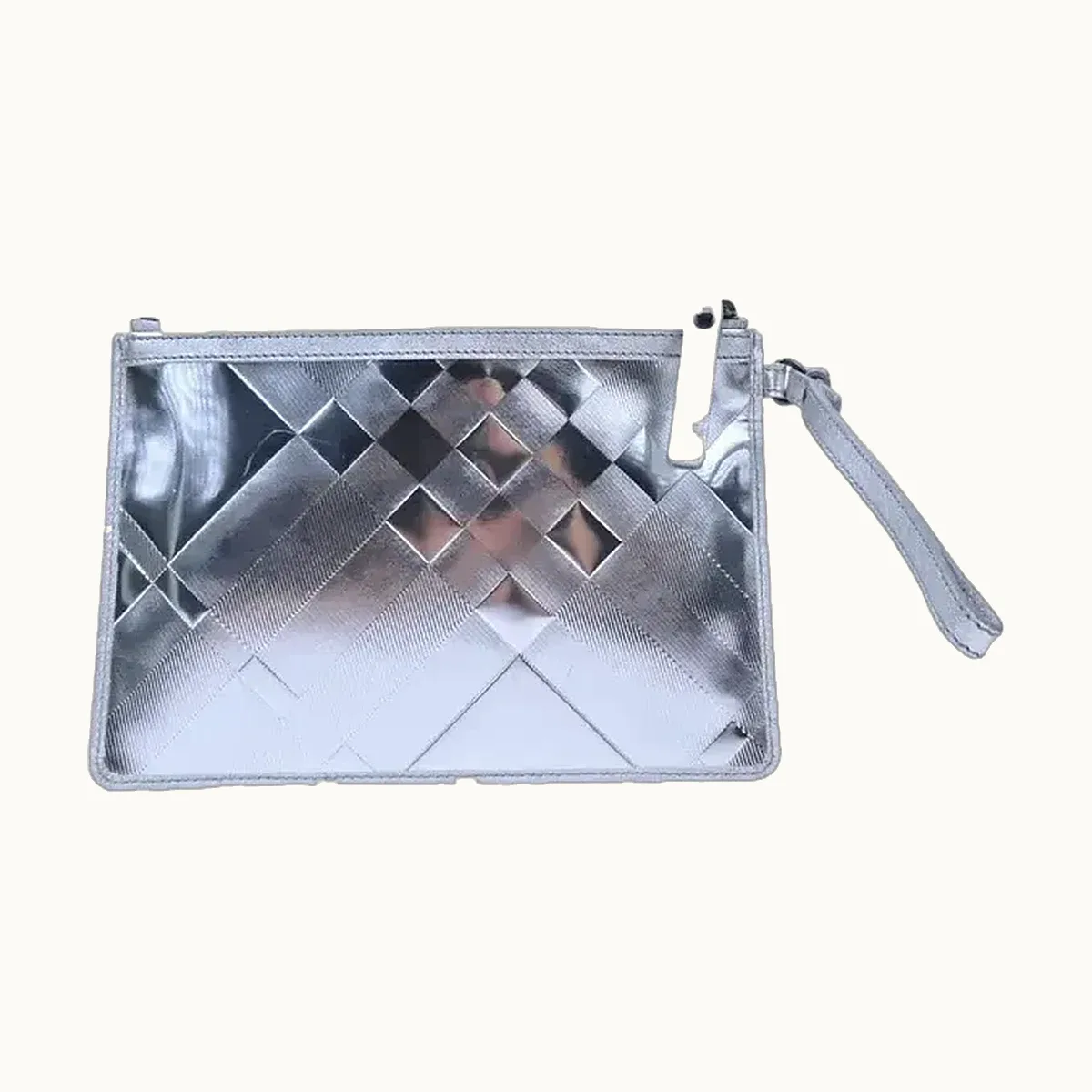 Pouch Burberry Piel Plateado