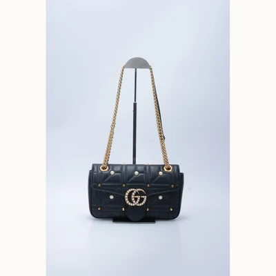 Gucci Marmont pequeña