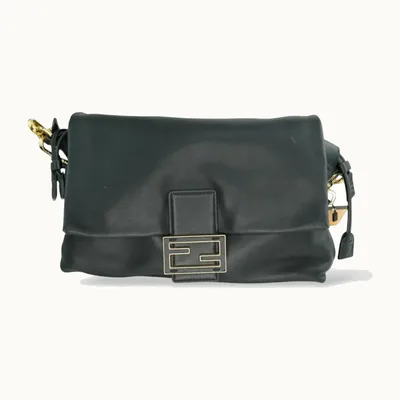 Bolsa Fendi Baguette Soft Medium