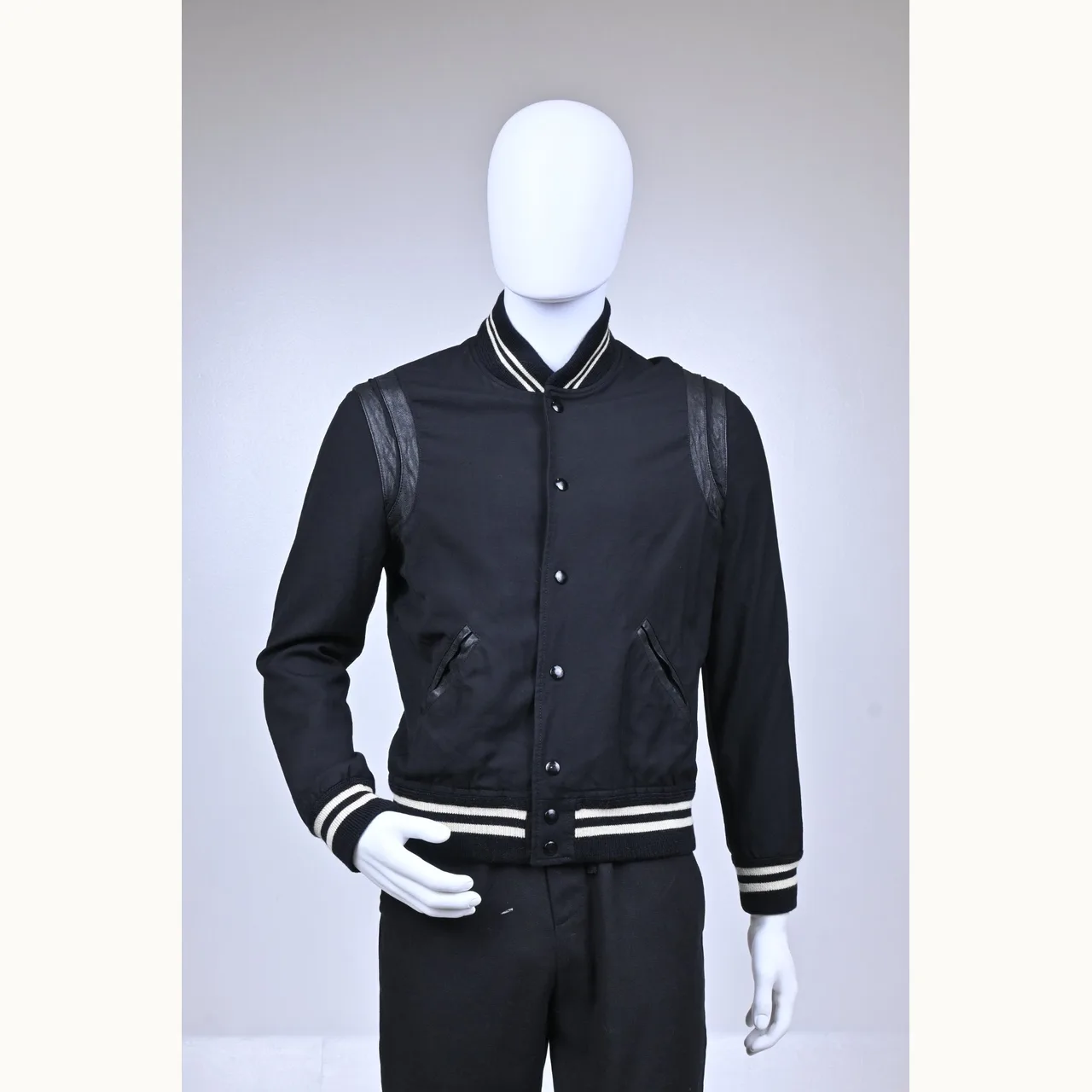 Chamarra Saint Laurent Teddy Light Negro Talla XL