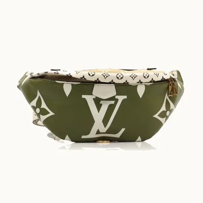 Louis Vuitton Bumbbag "Giant"