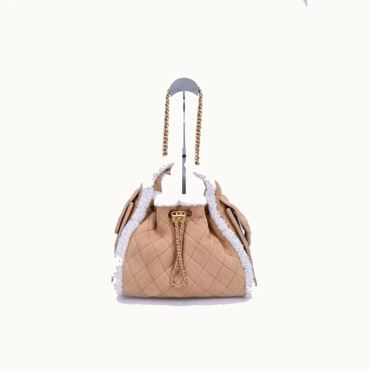 De hombro Chanel 25 Small Shearling Trim Suede Beige pequeña